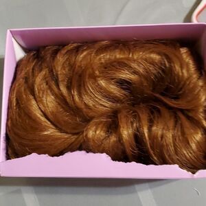 PAULA YOUNG  WIG A5016 SESTATIONAL A  27